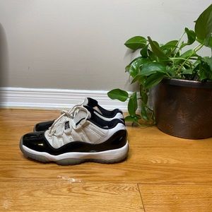 AIR JORDAN 11 LOW “CONCORD”